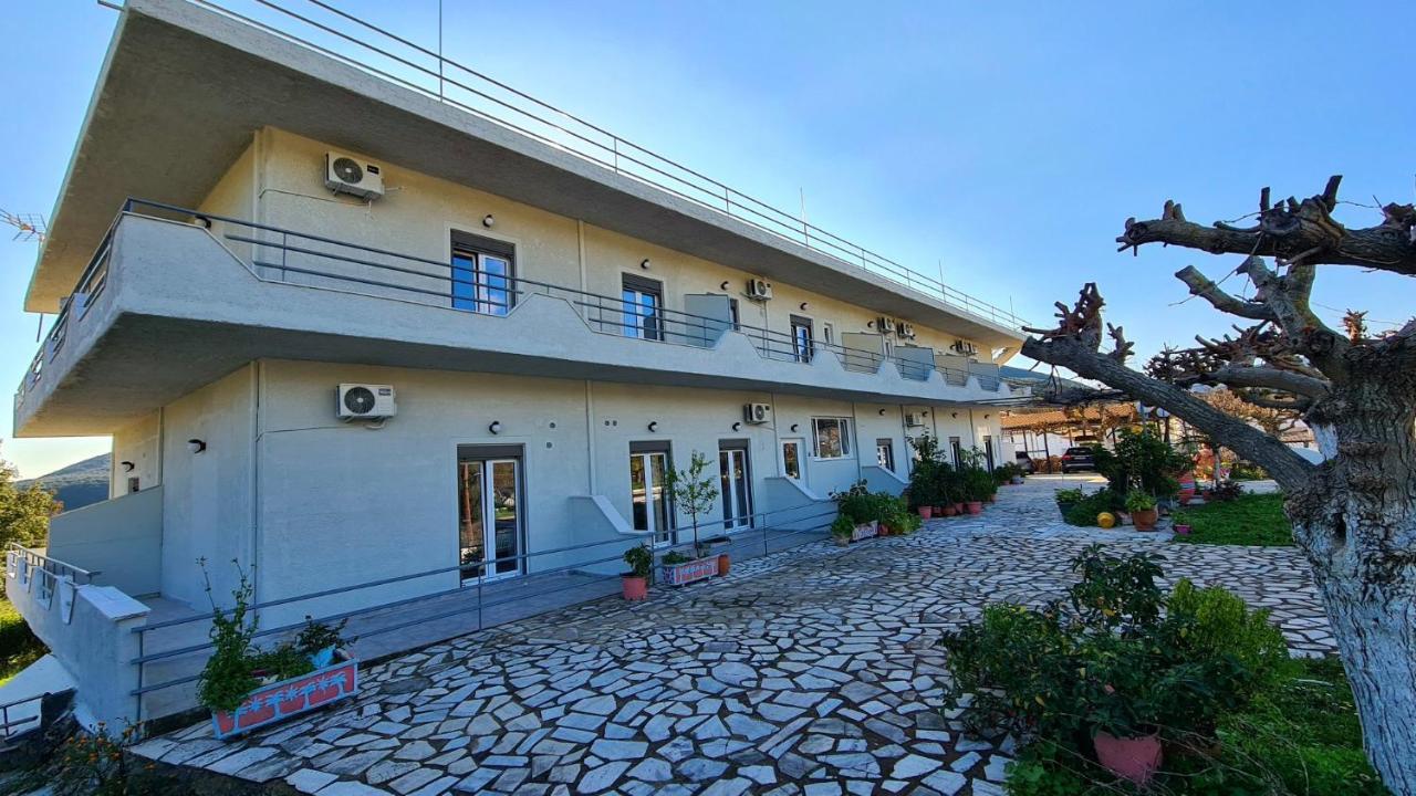 Amarandos Studios - Rooms & Apartments Marantochori Ngoại thất bức ảnh